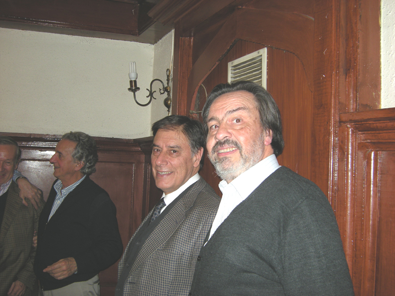 Martin Schneuer, Horacio Melndez