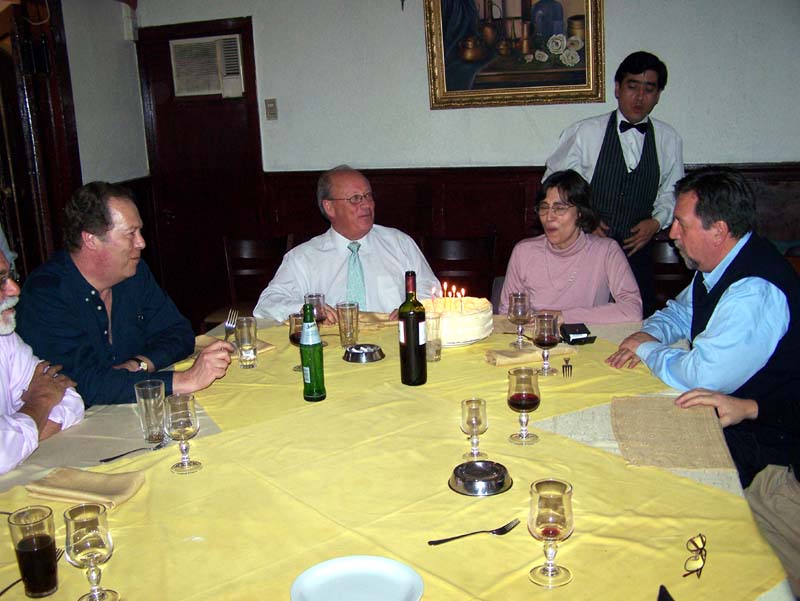 La torta del cumpleaos Lagarto